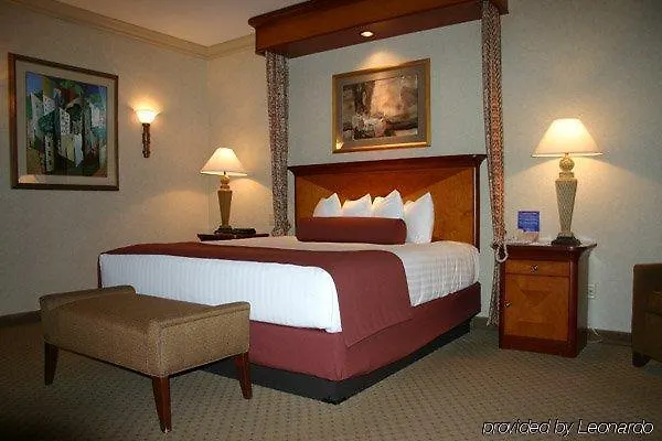 Harrah's & Casino - A Caesars Rewards Destination