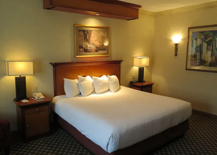 Harrah's & Casino - A Caesars Rewards Destination Joliet