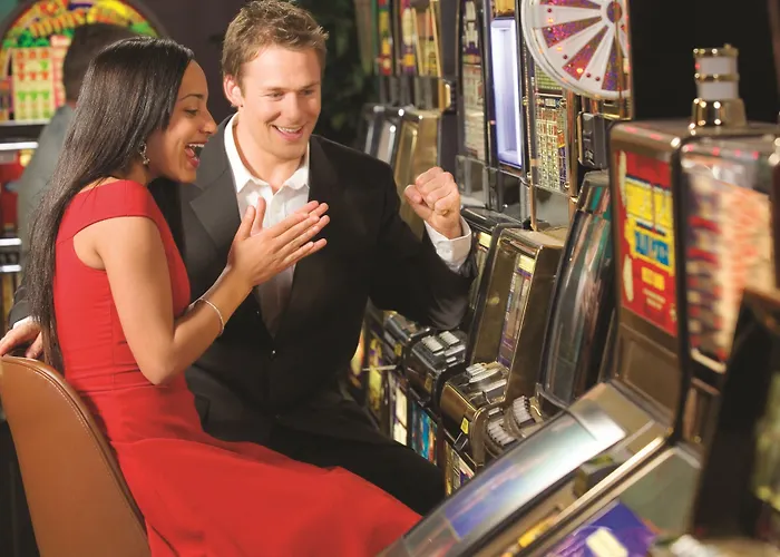 Harrah's & Casino - A Caesars Rewards Destination 4* Joliet