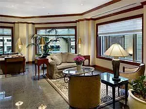 Отель Harrah's & Casino - A Caesars Rewards Destination 4*
